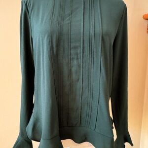 Elegant Green Women's Top